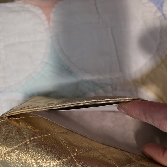 Michael Kors Gold Quilted Women's Bag - Picture 8 of 9